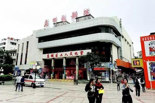 亚洲男人的天堂在线99的相关介绍