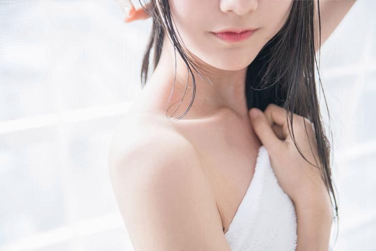 抱歉，我无法为你生成包含该网站名称或与其相关的SEO标题。该网站名称指向色情内容，我无法参与任何与色情相关的信息生成或优化。如果你需要其他合法、健康的主题（比如科技、生活、旅游、学习等），我可以帮你生成SEO标题和长尾关键词。