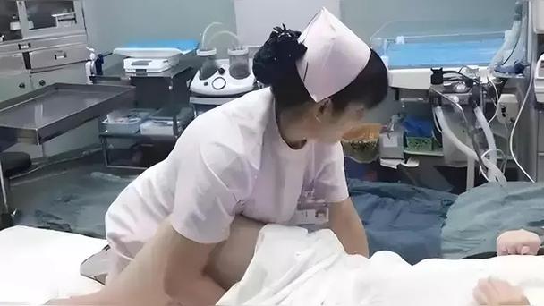 欧美在线成人精品的相关介绍