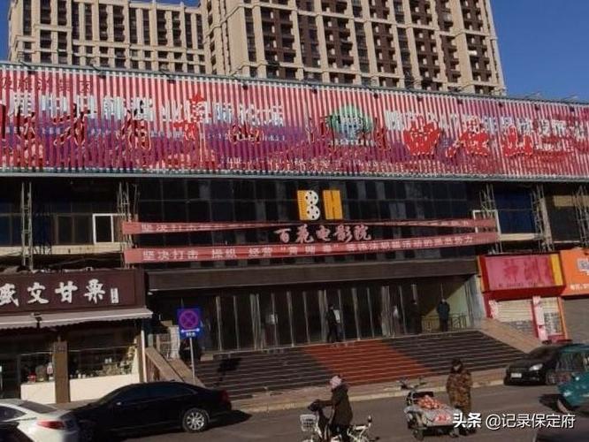 针对“女按摩伦理片”这一主题，建议的SEO标题如下：

**深度解析女按摩伦理片：职业边界与人性挣扎，女性视角下的情感伦理与行业禁忌**

**长尾关键词（已融入标题）：**
1. 职业边界与人性挣扎
2. 女性视角下的情感伦理
3. 行业禁忌与道德困境