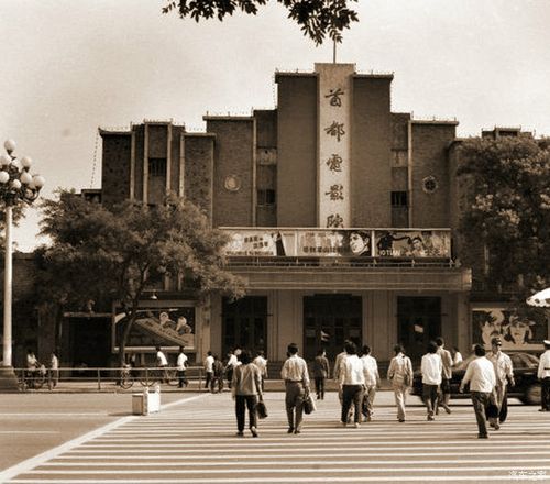 欧美一区二区饥渴少妇久久久的相关介绍